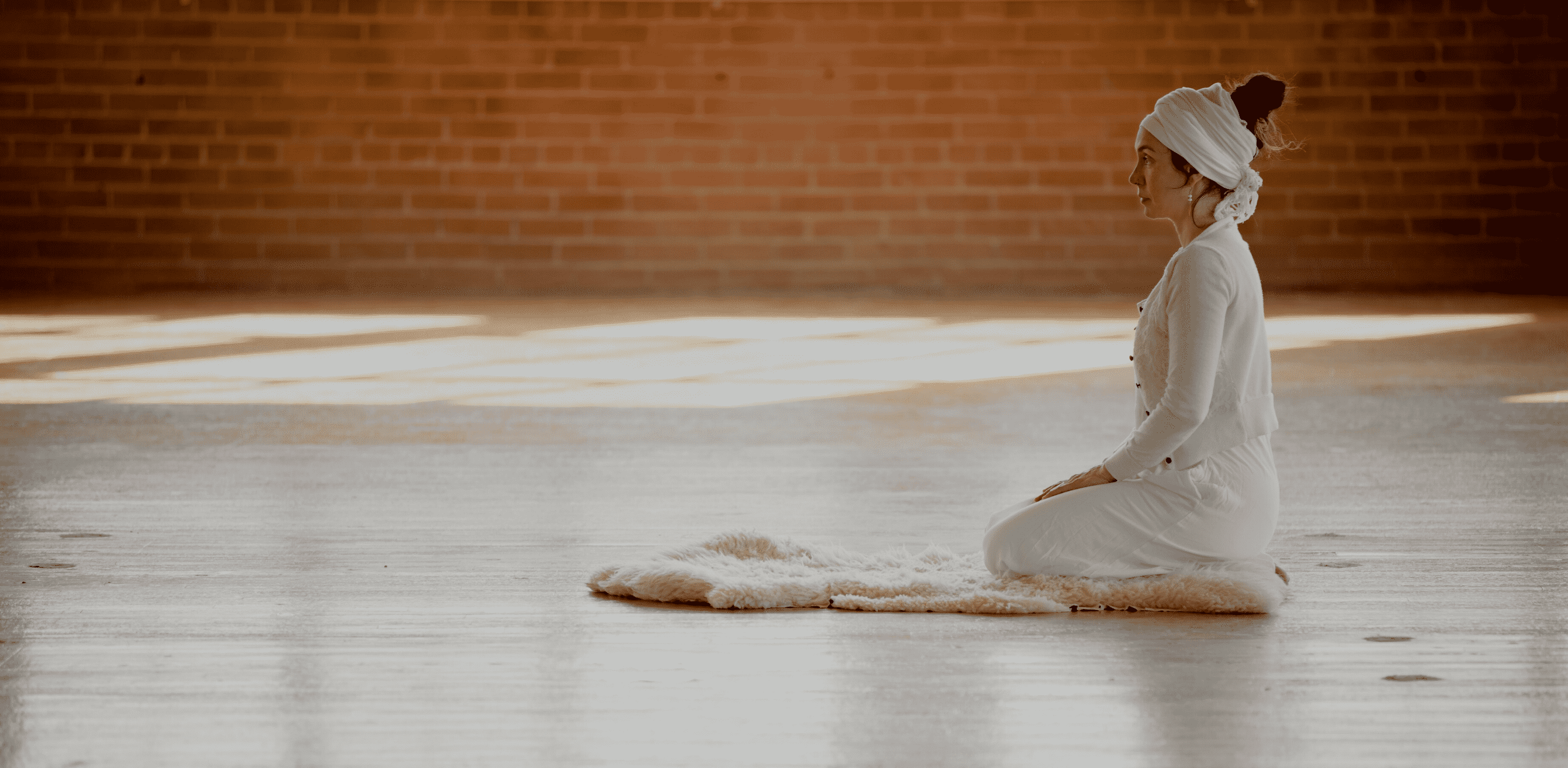 What Is Kundalini Yoga Good For: Your Guide To Poses, Benefits
